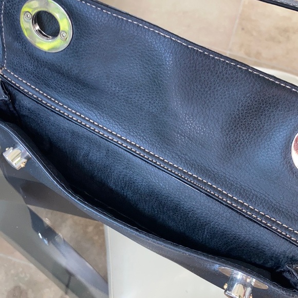 Black Leather shoulder bag - Picture 8 of 11